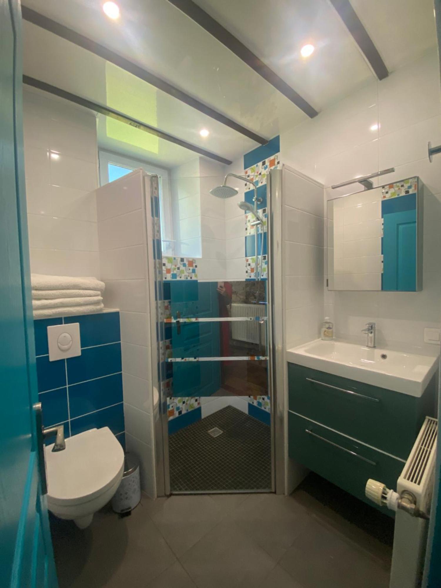 Pleuven Sue'S Cottages מראה חיצוני תמונה